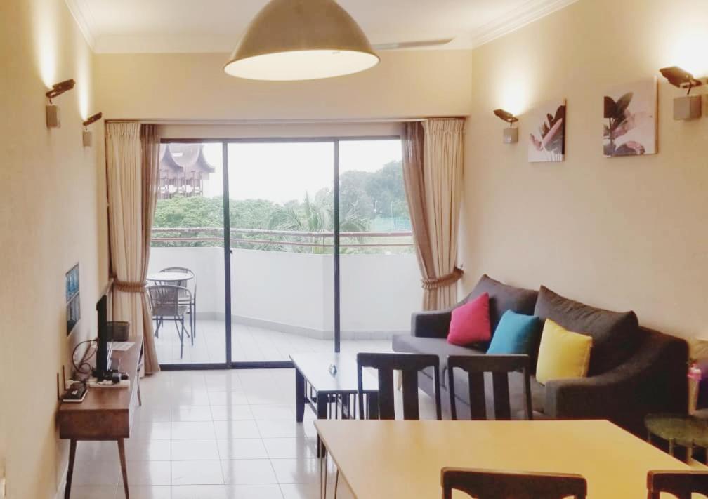 Poolview Resort Batu Ferringhi 502 - 2 Rooms Exterior photo