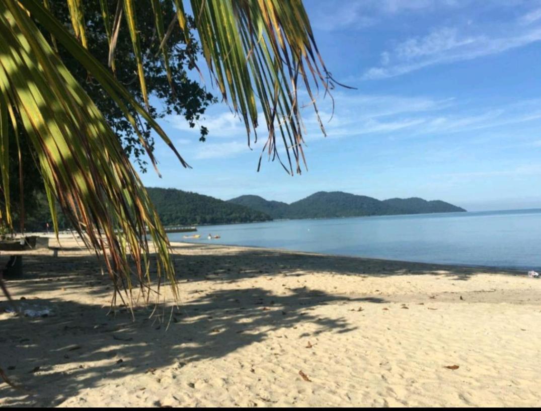 Poolview Resort Batu Ferringhi 502 - 2 Rooms Exterior photo